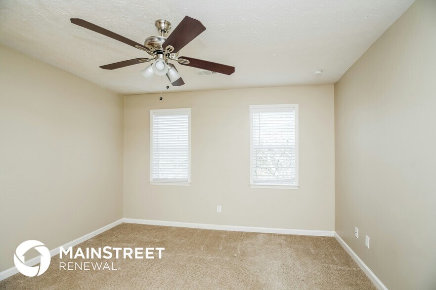 Building Photo - 1766 Bertram Ln SW