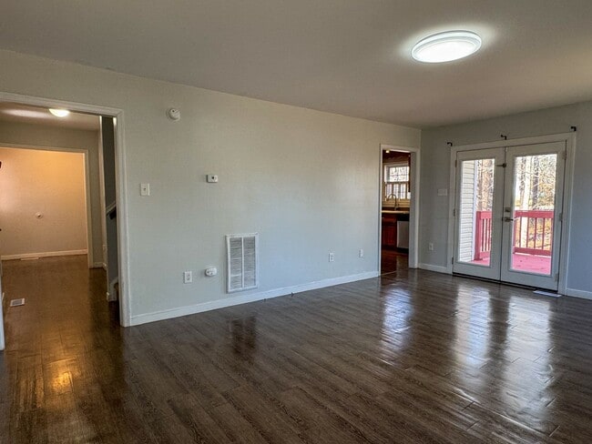 Building Photo - 24502 Lake Dr