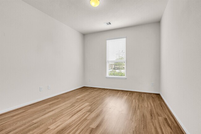 Building Photo - 20519 Pembridge Grn Dr