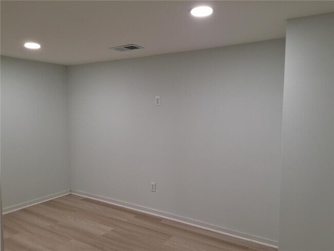 Building Photo - 7632 Scott Ave N