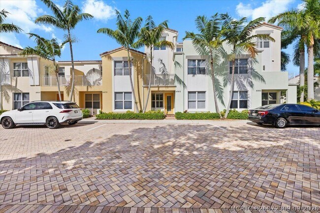 Building Photo - 4980 NW 15th Ave