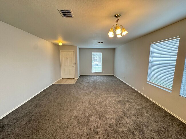 Building Photo - SPACIOUS 4 BR ON A CUL-DE-SAC W/ 2 LIVING AREAS & 2 EATING AREAS*STORAGE SHED*COVERED PATIO*EASY ...