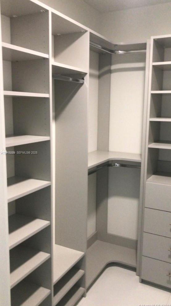 Building Photo - 851 NE 1st Ave