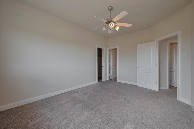 Building Photo - 2706 Topaz Cove Ln