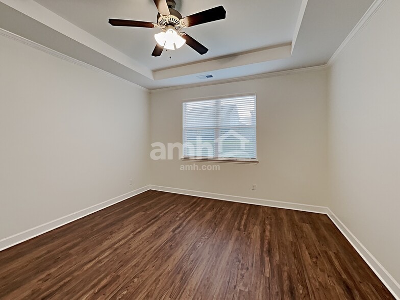 Building Photo - 2209 Flannery Ln