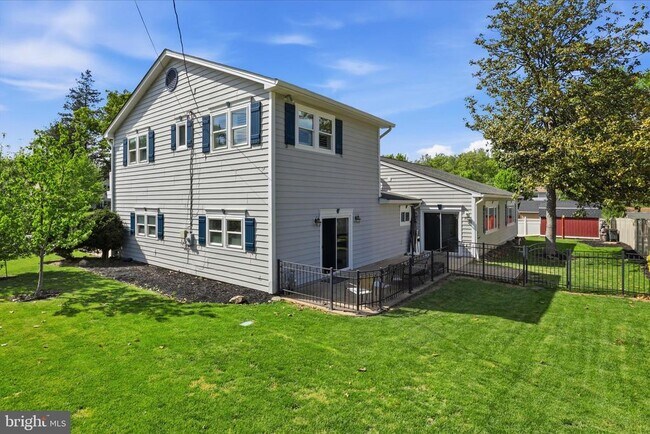 Building Photo - 5202 Garner St