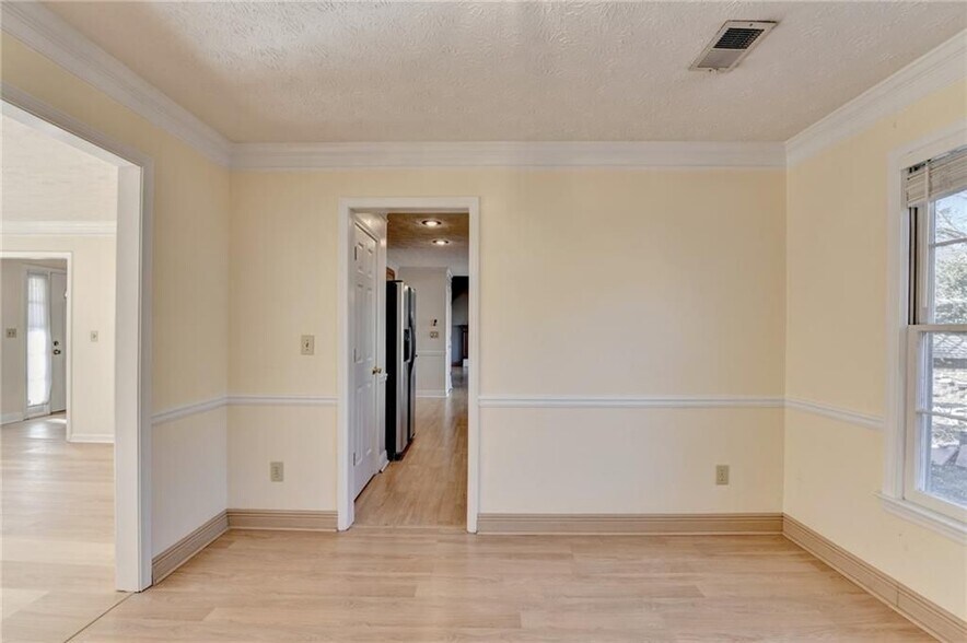 Building Photo - 3945 Genoa Ct
