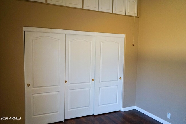 Building Photo - 541 N Danielson Way