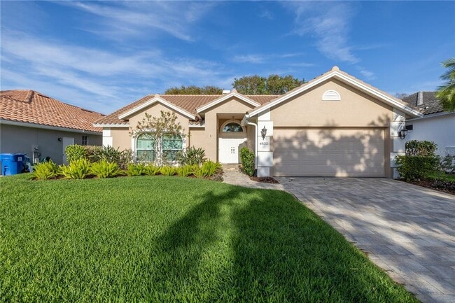 Building Photo - 4832 Queen Palm Terrace NE
