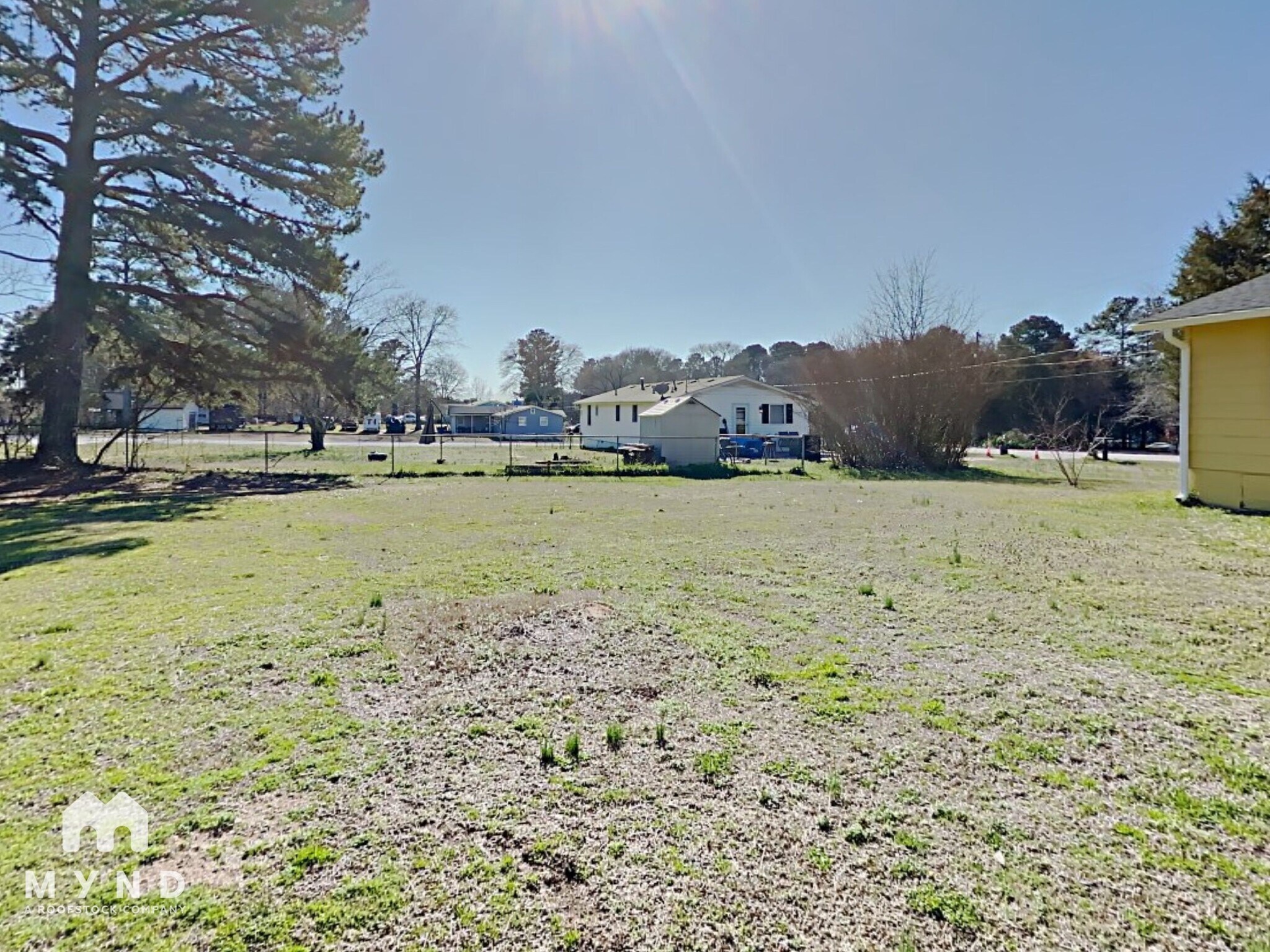 Building Photo - 1020 McDaniel Mill Rd SW