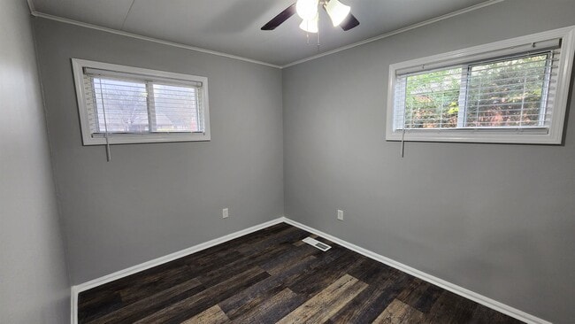 Building Photo - 395 Mineral Rd