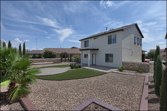 Building Photo - 2625 Chris Evert Pl