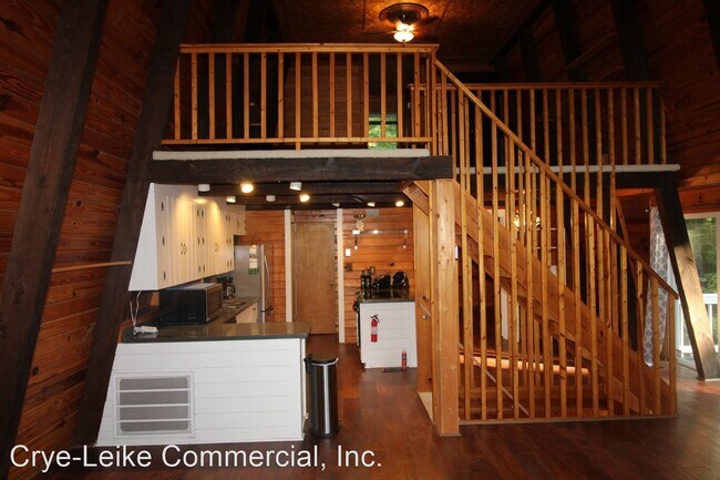 Building Photo - 4 br, 3 bath House - 10810 Carmichael Road