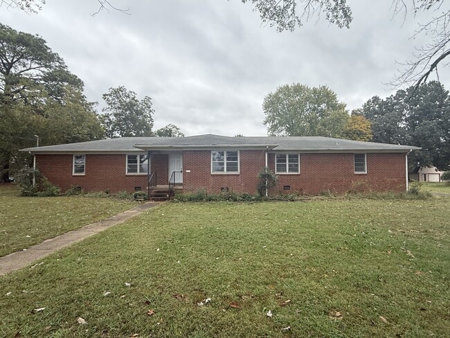 Building Photo - 6167 Wall Triana Hwy