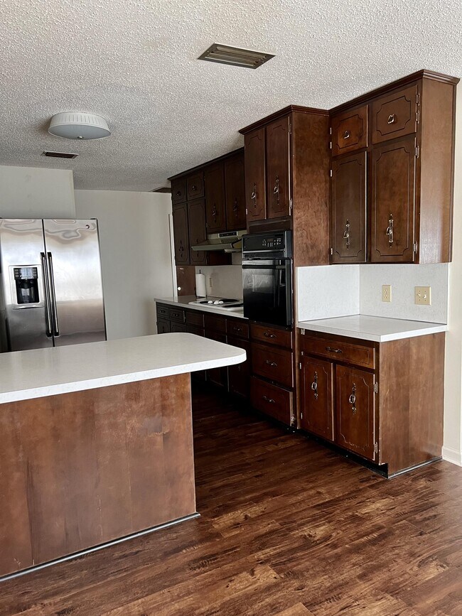 Building Photo - 264 Lonnie Raker Ln