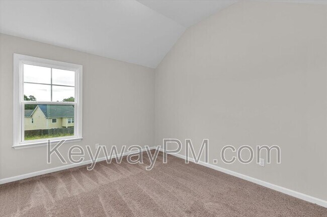 Building Photo - 5995 Big Pond Trl