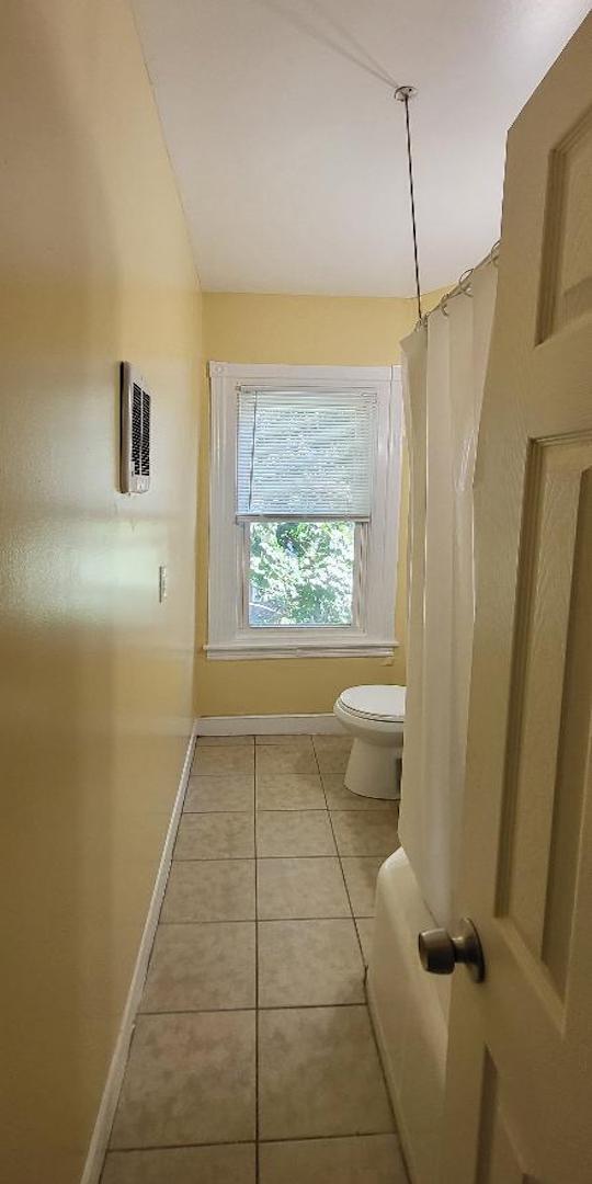 3rd Floor Bathroom View #1 - 432 W Bringhurst St