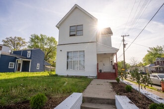 Building Photo - 331 N 26th St
