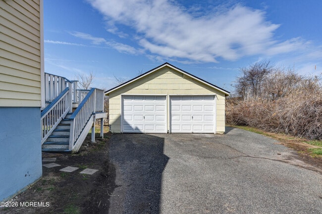 Building Photo - 47 Valentine St