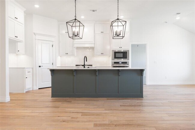 Building Photo - 13413 Open Air Ln