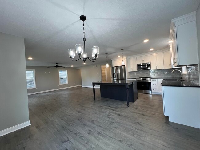 Building Photo - 309 Gallahadion Ct