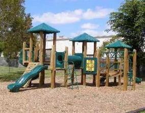 Building Photo - 8105 SW 21st Ct