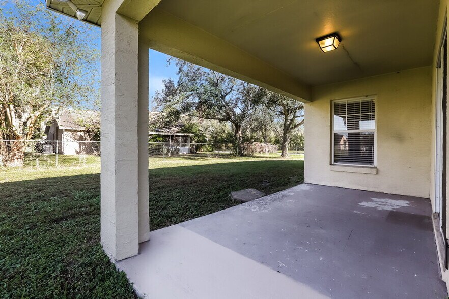 Building Photo - 3051 Sire Trail