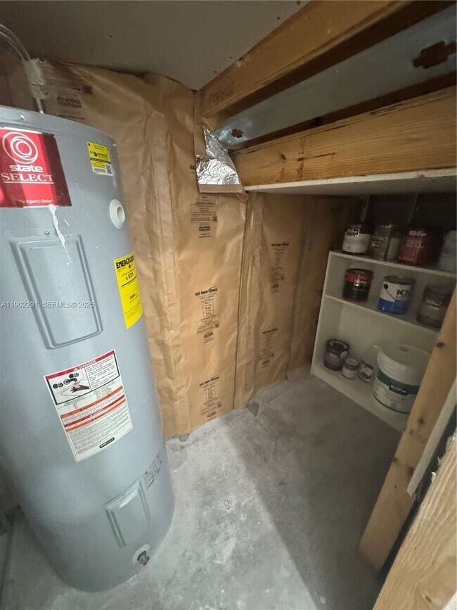 Building Photo - 17145 SW 92nd St