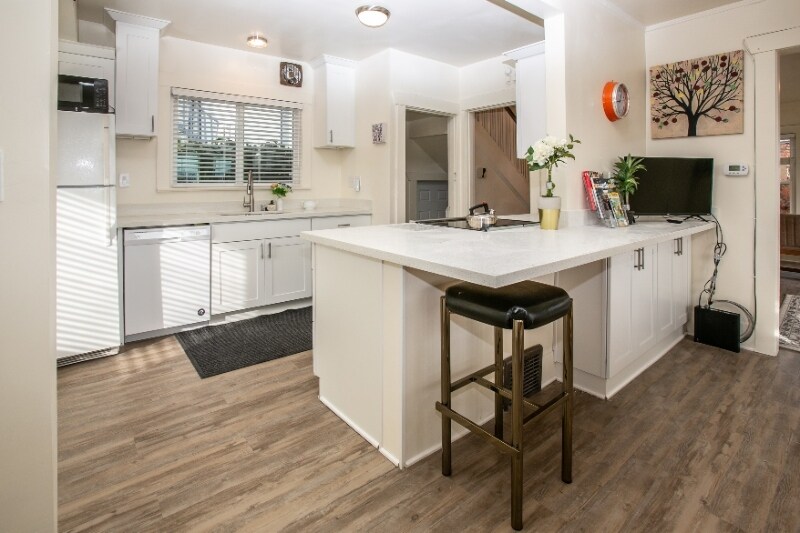 Building Photo - 2407 E Ward St