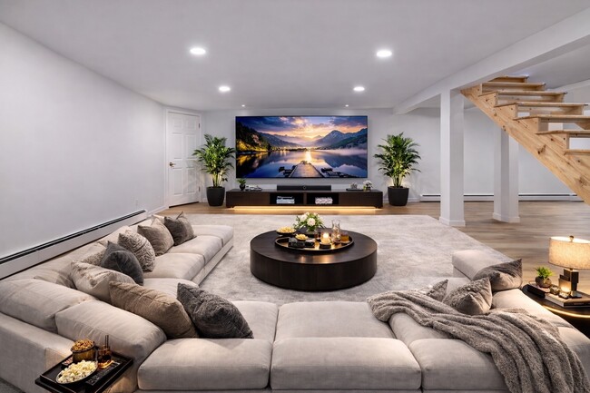 Building Photo - 116 Mary St