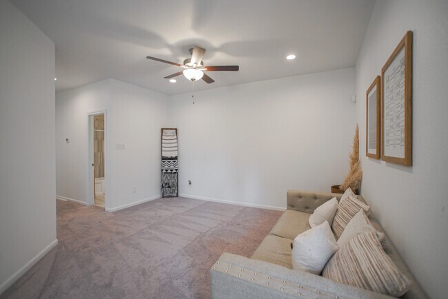 Building Photo - 4232 Merry Mill Dr
