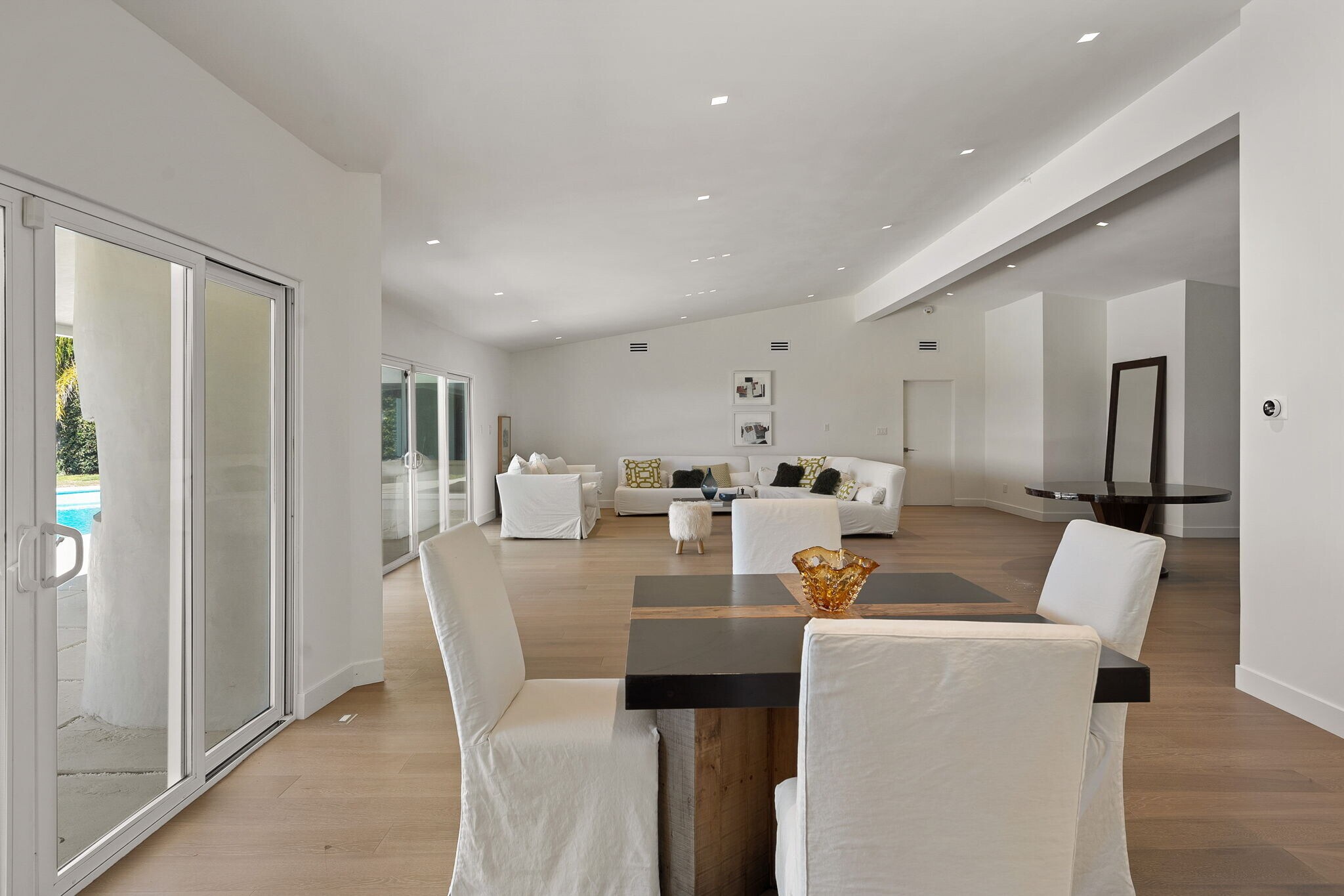 Building Photo - 1641 Tower Grove Dr