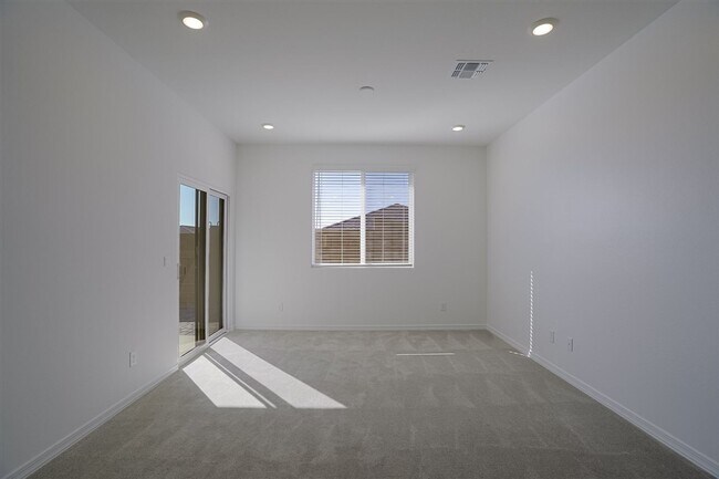 Building Photo - Brand New 3 Bedroom 2 Bath Home in South Ranch