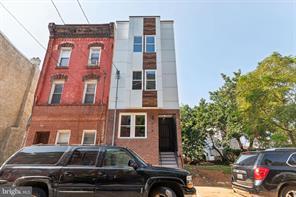 Building Photo - 716 W York St