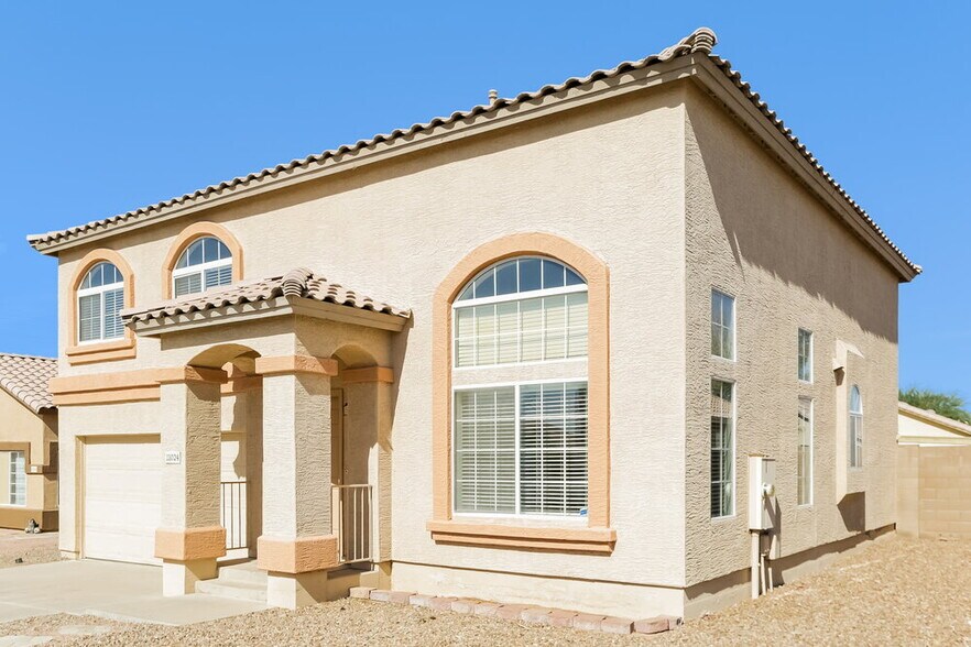 Building Photo - 11024 W Frier Dr