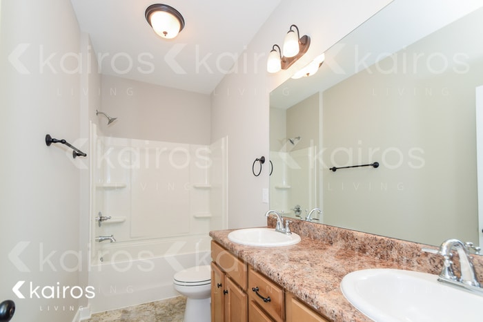 Building Photo - 46 HAWK LN