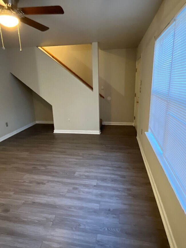 Building Photo - 1293 Rumba Ln