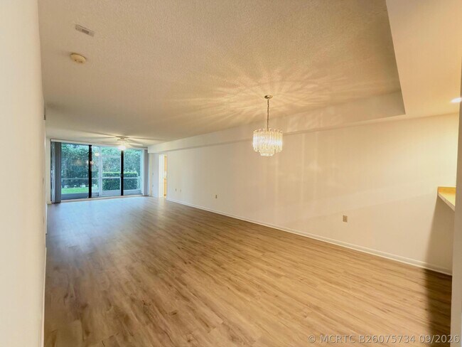 Building Photo - 2581 Village Blvd