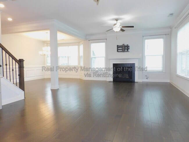 Building Photo - 6417 Bluestone Park Dr