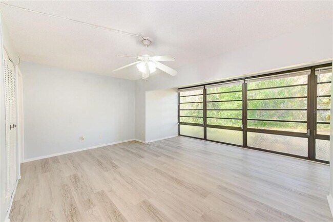 Building Photo - 3259 Fox Chase Cir