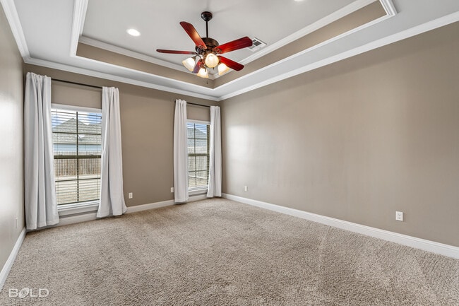 Building Photo - 201 Roanoke Cir