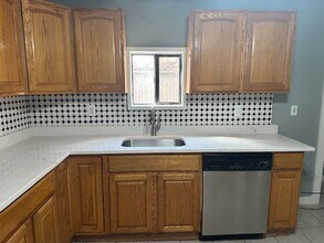 Building Photo - 20 Hancock St