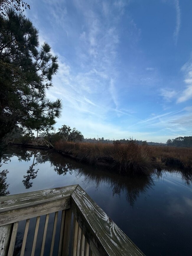 Building Photo - For Rent – 2 Bedroom Home with Marsh View