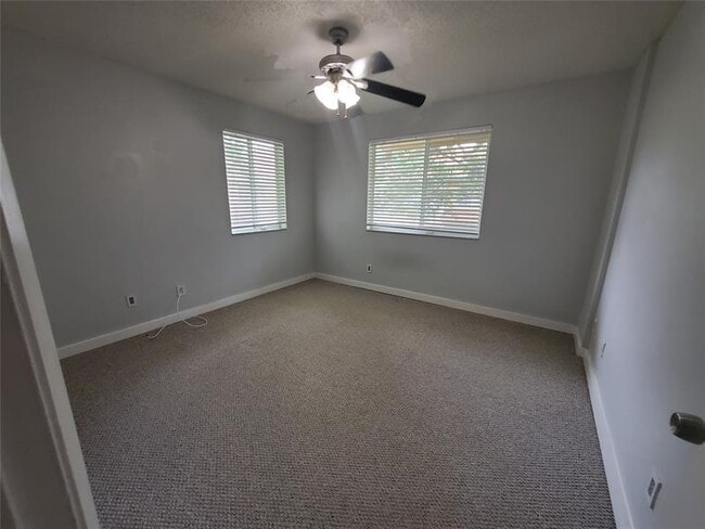Building Photo - 855 NW 91st Terrace