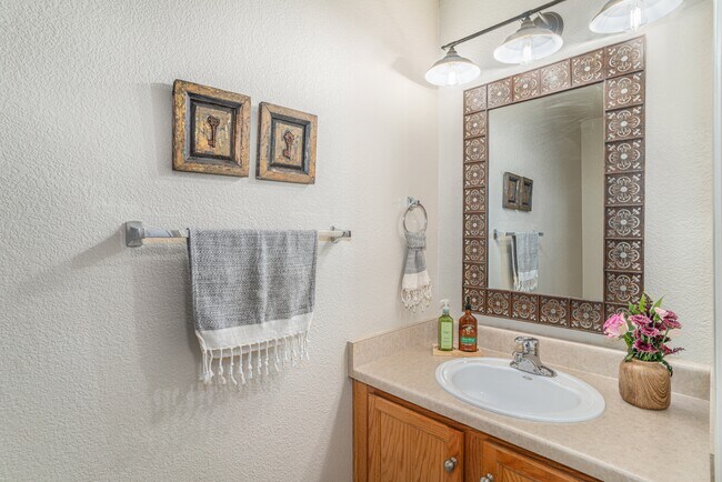 Building Photo - 9303 W 107th Pl