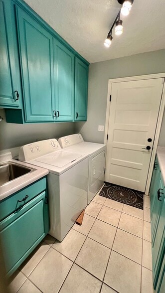 Building Photo - 2244 S Legacy Dr