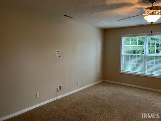 Building Photo - 10739 Tecumseh Dr