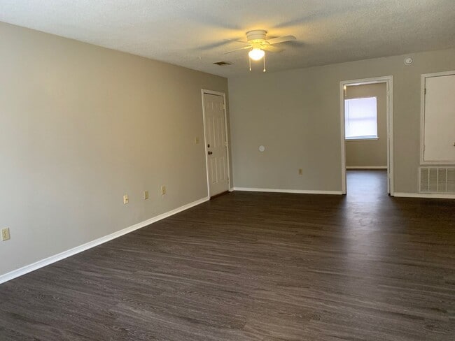 Building Photo - 1307 N. Arkansas-