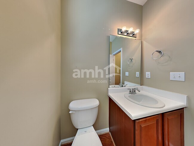 Building Photo - 1404 Manley Court