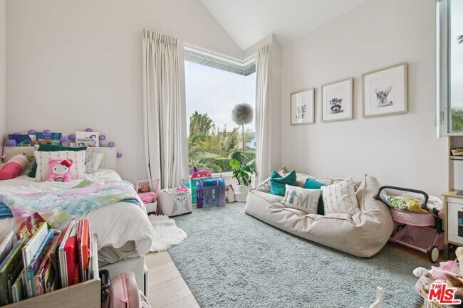 Building Photo - 1310 Preston Wy